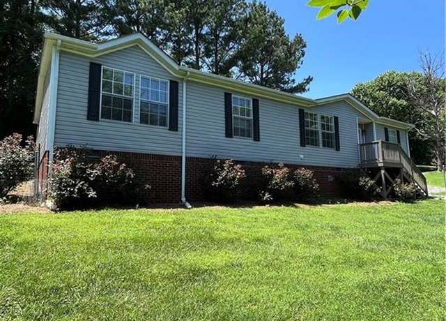 Property at 1030 Hazelwood Farm Rd, Walnut Cove, NC 27052, 3 beds, 2 baths
