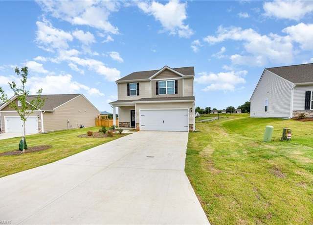 Property at 212 Dixieland Ct, King, NC 27021, 4 beds, 2.5 baths