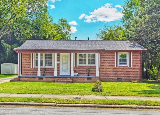 Property at 2102 Bothwell St, Greensboro, NC 27401, 3 beds, 1 bath