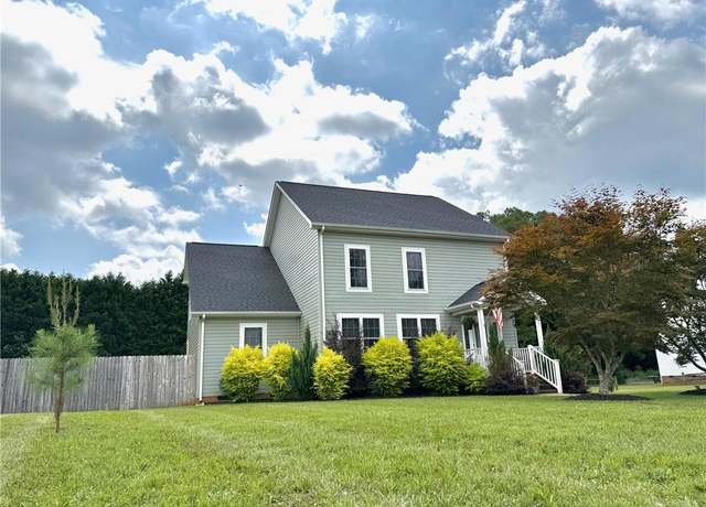 Property at 607 Honeysuckle Rdg, Asheboro, NC 27205, 3 beds, 2 baths
