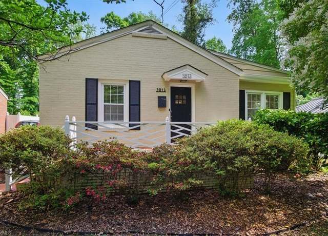 Property at 3813 Walker Ave, Greensboro, NC 27403, 3 beds, 2 baths