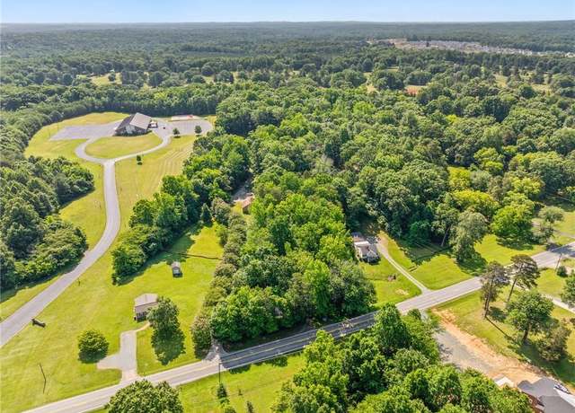 Property at 3138 Maple Ave, Burlington, NC 27215