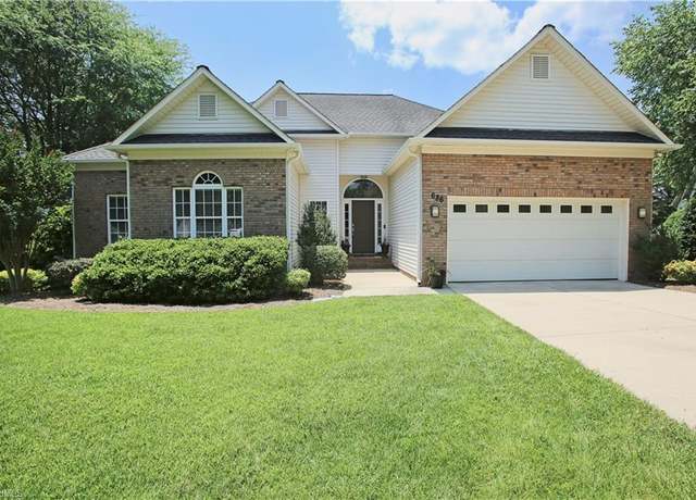 Property at 686 Scarlett Ct, High Point, NC 27265, 3 beds, 2 baths