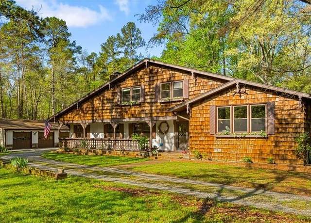 Property at 6726 Thurber Rd, Randleman, NC 27317, 4 beds, 2.5 baths