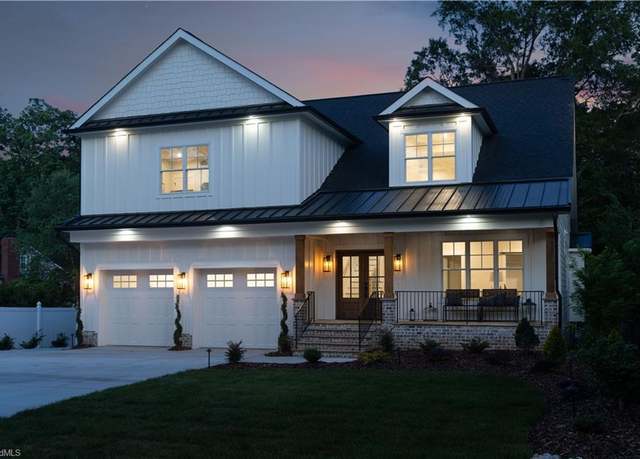 Property at 322 N Avalon Rd, Winston-salem, NC 27104, 5 beds, 4 baths