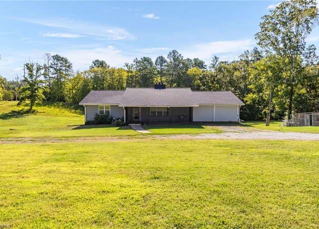 Property at 326 Paul Musgrave Rd, Lexington, NC 27292, 3 beds, 2 baths