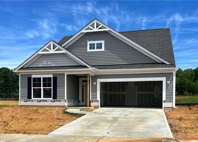 Property at 655 Ellabell Dr, Winston-salem, NC 27127, 5 beds, 3 baths