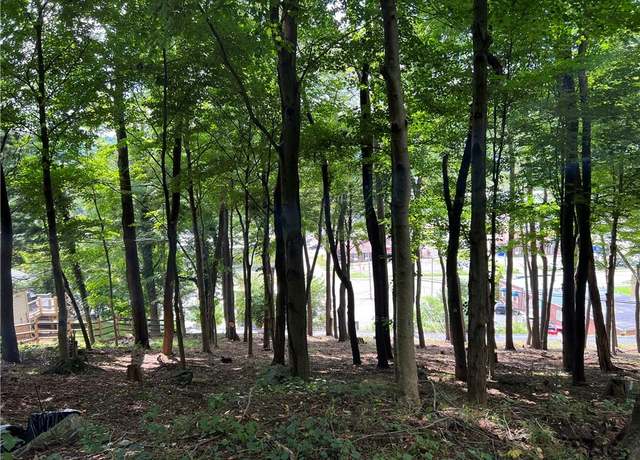 Property at LOT E Burkett Ave, West Jefferson, NC 28694