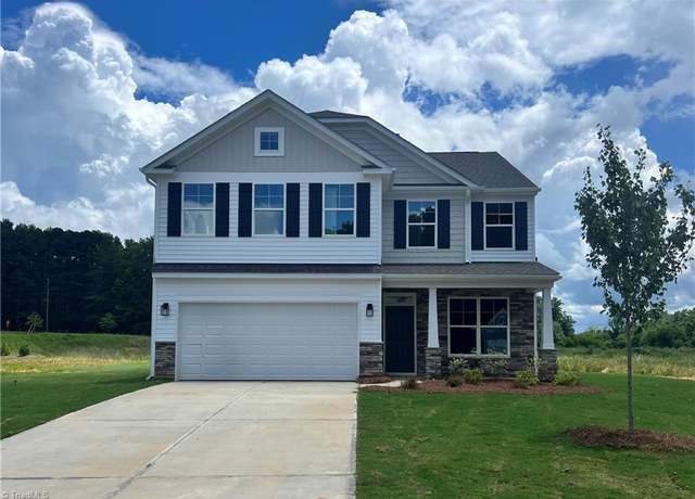 Property at 717 Brooklet Ct, Winston-salem, NC 27127, 4 beds, 2.5 baths