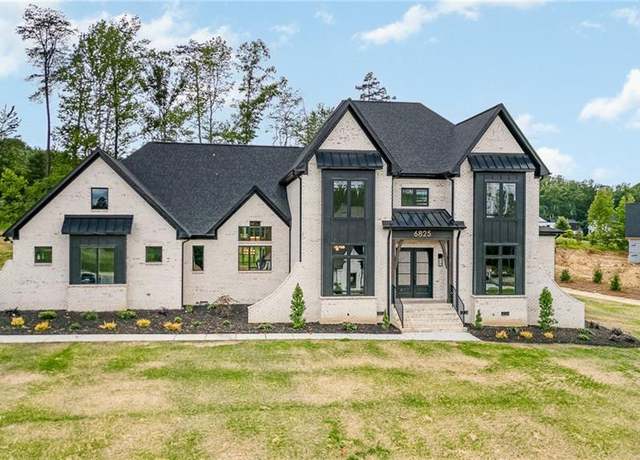 Property at 6825 Shields Dr, Oak Ridge, NC 27310, 4 beds, 4.5 baths