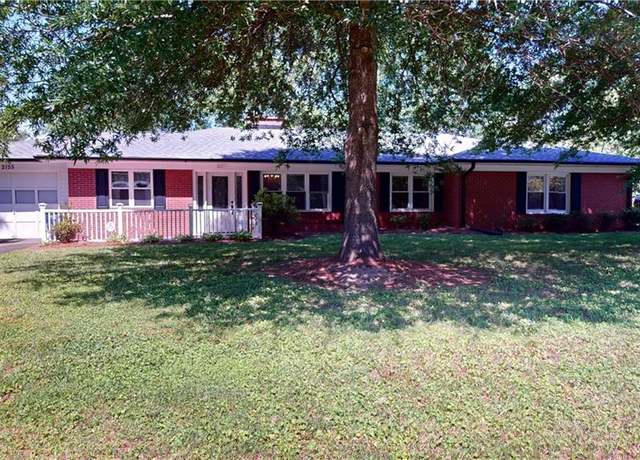 Property at 2155 Fancy Gap Rd, Mount Airy, NC 27030, 4 beds, 2 baths