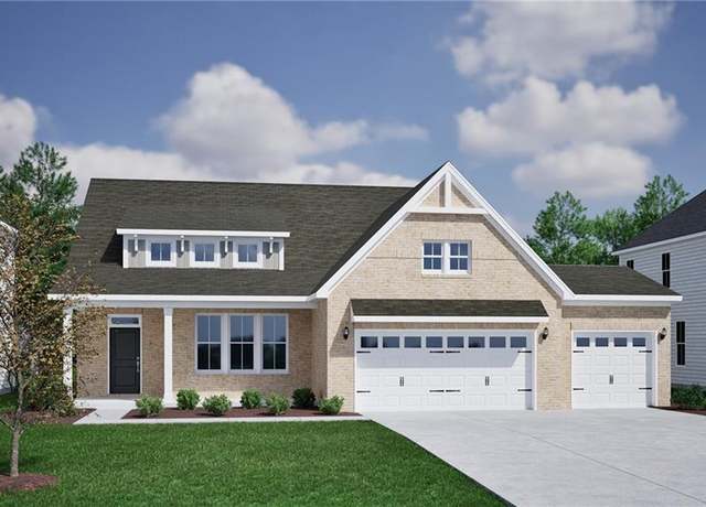 Property at 5600 Penguin Dr, Summerfield, NC 27358, 4 beds, 2 baths