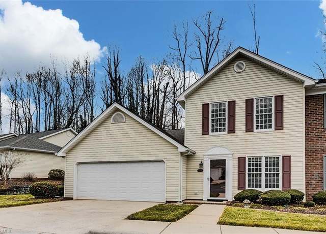 Property at 828-A Windermere Ct, Asheboro, NC 27203, 3 beds, 2.5 baths