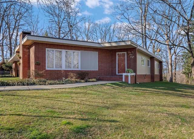 Property at 108 Jackson Rd, Mount Airy, NC 27030, 3 beds, 2 baths