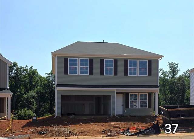 Property at 5019 Fallmeade Rd, Kernersville, NC 27284, 4 beds, 3 baths