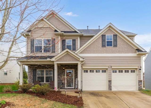 Property at 2382 Birch View Dr, High Point, NC 27265, 5 beds, 2.5 baths