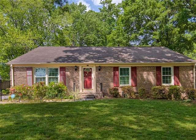 Property at 102 Capistrano Dr, Winston-salem, NC 27103, 3 beds, 2 baths