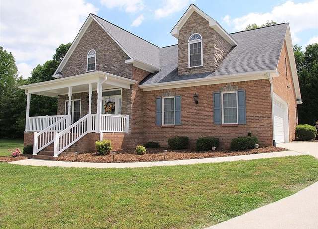 Property at 108 Drake Ln, Lexington, NC 27295, 3 beds, 2.5 baths