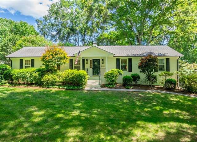 Property at 3480 York Rd, Winston-salem, NC 27104, 3 beds, 3 baths