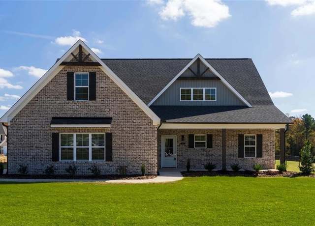 Property at 267 Enclave Dr, Clemmons, NC 27012, 4 beds, 3.5 baths