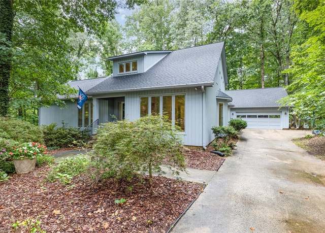 Property at 1215 & 1211 Foxfire Dr, Greensboro, NC 27410, 4 beds, 3 baths