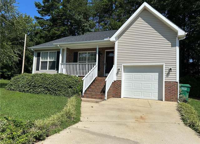 Property at 3901 Valencia Ct, Jamestown, NC 27282, 3 beds, 2 baths
