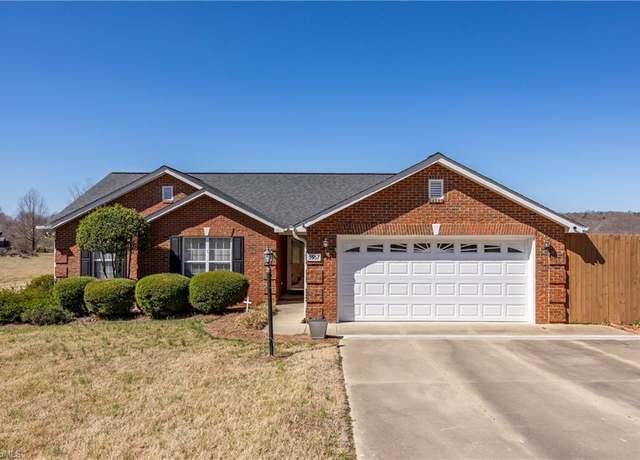 Property at 5557 Rolling Meadows Rd, Randleman, NC 27317, 3 beds, 2 baths