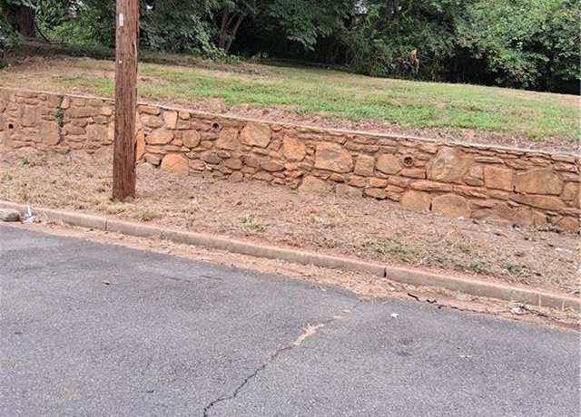 Property at 1111 Manly St NW, Winston-salem, NC 27105