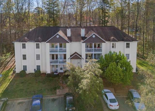 Property at 2326 W Vandalia Rd Unit A, Greensboro, NC 27407, 2 beds, 2 baths