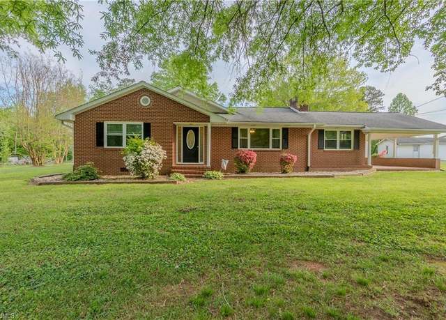 Property at 5446 Siloam Rd, Siloam, NC 27047, 2 beds, 2 baths