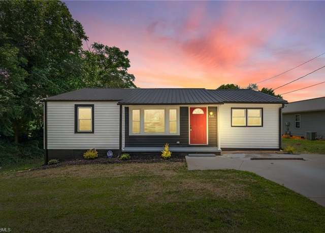 Property at 705 Laurel Ave, Lexington, NC 27292, 3 beds, 1 bath