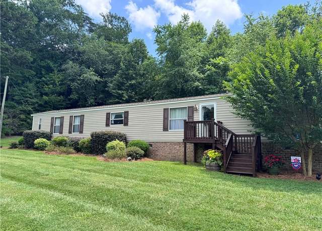 Property at 1242 Carter Mill Rd, Elkin, NC 28621, 2 beds, 3.5 baths