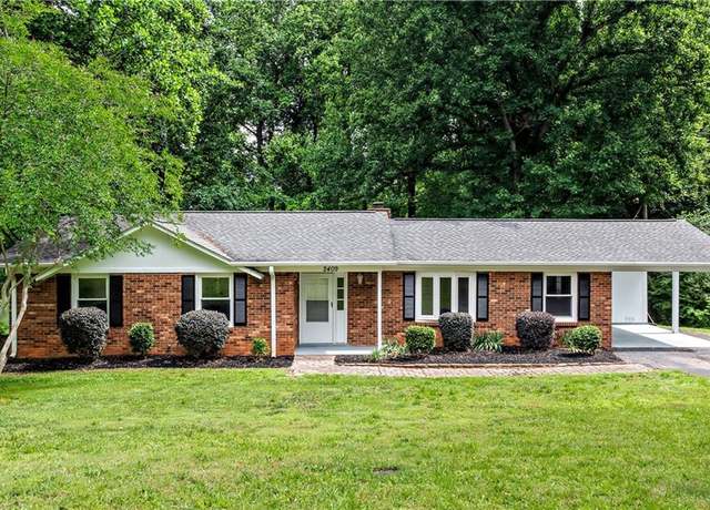 Property at 2409 Wickham Rd, Kernersville, NC 27284, 3 beds, 2 baths