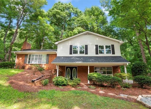 Property at 2511 Deercreek Dr, Winston-salem, NC 27106, 3 beds, 2 baths