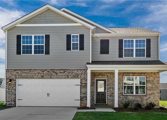 Property at 290 Falcon Ln, Lexington, NC 27295, 5 beds, 3 baths