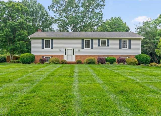 Property at 4760 Sherborne Dr, Pfafftown, NC 27040, 3 beds, 2 baths