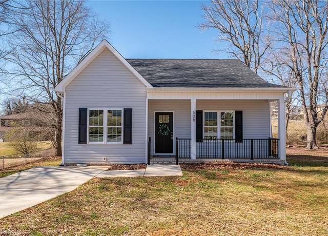 Property at 508 Washington Ave, Reidsville, NC 27320, 3 beds, 2 baths