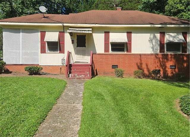 Property at 812 Arlington St, High Point, NC 27260, 3 beds, 1 bath