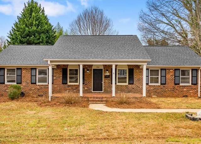 Property at 2908 S Mebane St, Burlington, NC 27215, 4 beds, 3 baths