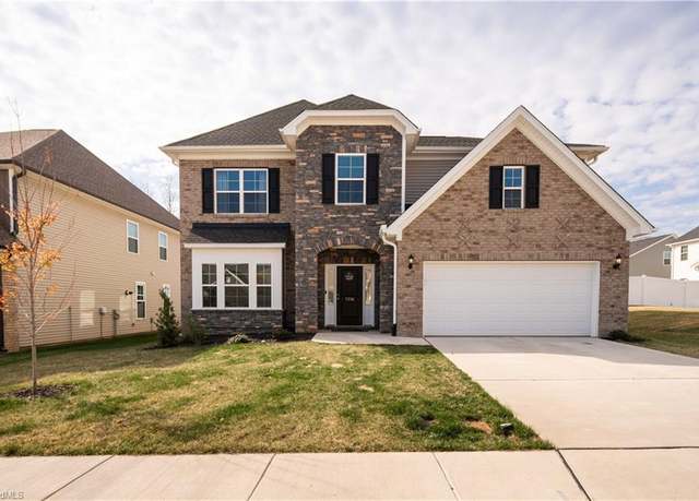 Property at 7376 Deerhurst Ln, Kernersville, NC 27284, 5 beds, 2.5 baths