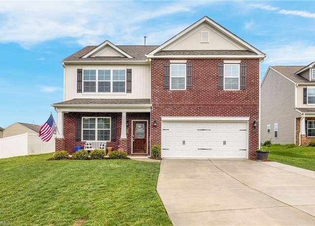 Property at 3778 White Horse Dr, Trinity, NC 27370, 5 beds, 3 baths