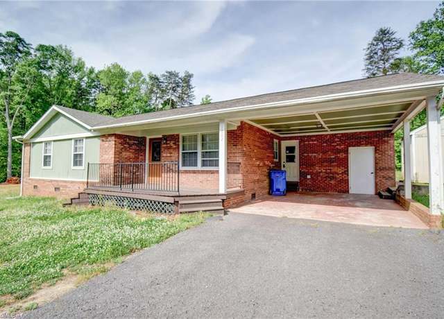 Property at 1002 Phineas Dr, Kernersville, NC 27284, 3 beds, 1.5 baths