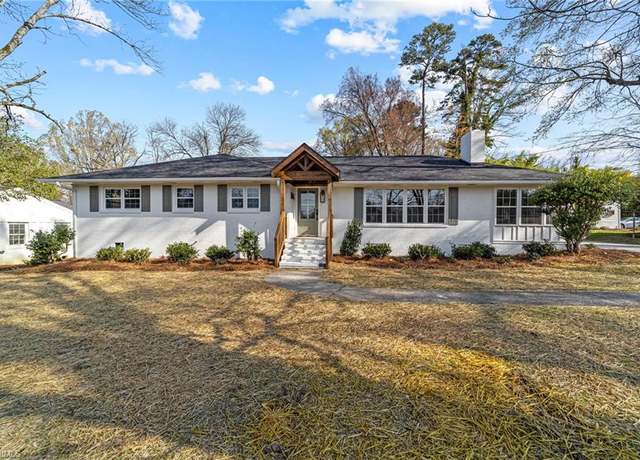 Property at 212 W Cornwallis Dr, Greensboro, NC 27408, 4 beds, 3.5 baths