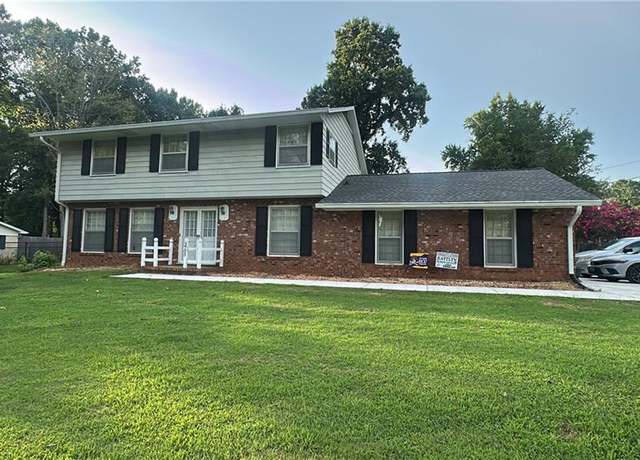 Property at 3705 Whitehaven Rd, Winston-salem, NC 27106, 4 beds, 2.5 baths