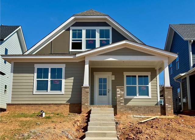 Property at 1635 Cross Village Ave, Kernersville, NC 27284, 3 beds, 2.5 baths