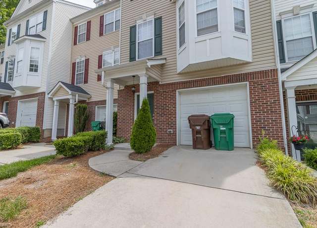 Property at 3934 Tarrant Trace Cir, High Point, NC 27265, 3 beds, 3 baths