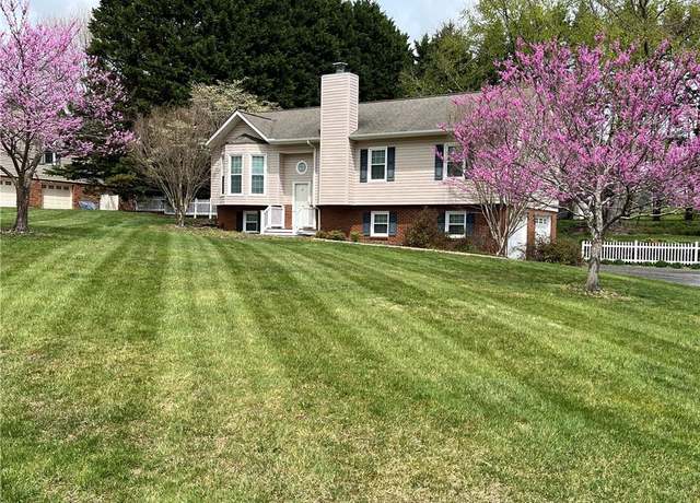Property at 268 Meadow Ln, Millers Creek, NC 28651, 3 beds, 2 baths