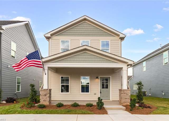 Property at 1712 Creekline Dr, Kernersville, NC 27284, 3 beds, 2.5 baths