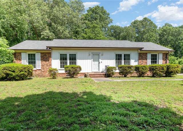 Property at 6215 Russwood Dr, Pleasant Garden, NC 27313, 3 beds, 2.5 baths
