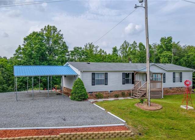 Property at 1747 Lynchburg Rd, Westfield, NC 27053, 3 beds, 2 baths